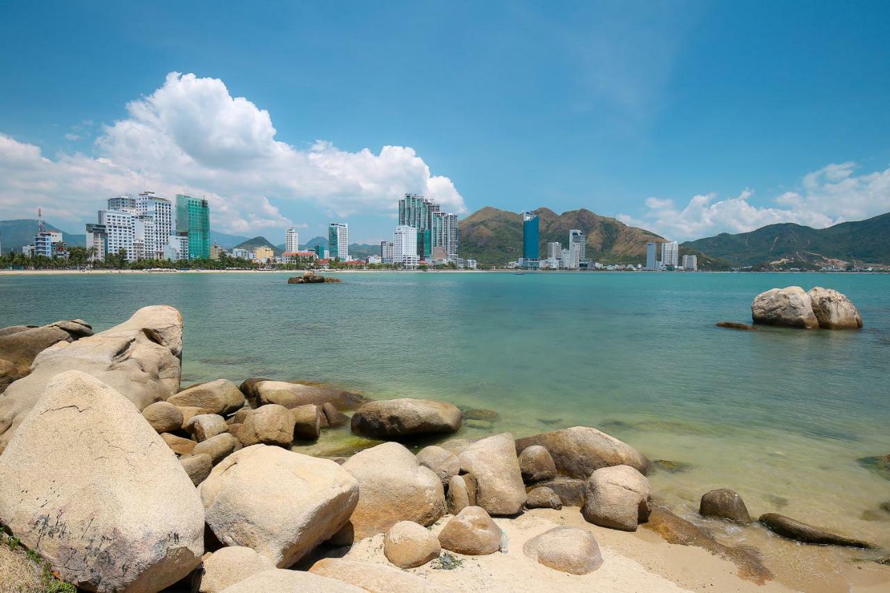 ญาจาง บีช 02 โฮเต็ล Hotel ภายนอก รูปภาพ